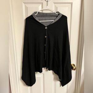 Orvis | Black with Reversible Gray Cape Coat 100% Wool